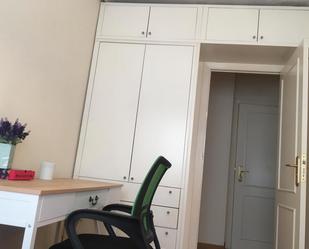 Dormitori de Pis per a compartir en  Murcia Capital amb Aire condicionat, Calefacció i Terrassa