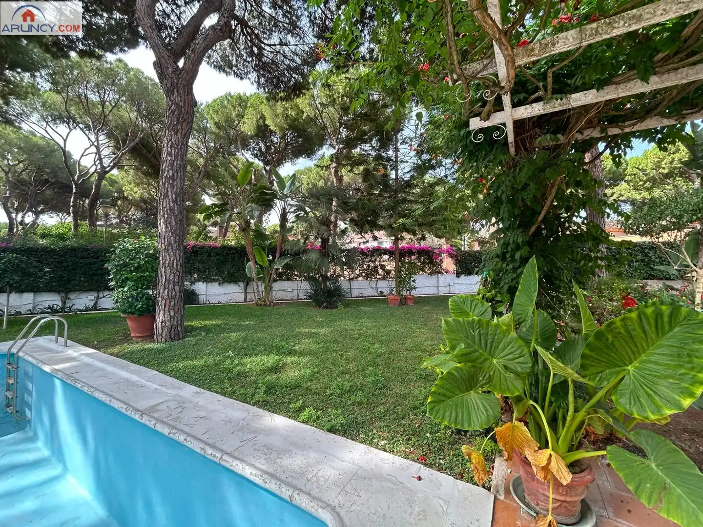 Garden of Houses for rent in Alcalá de Guadaira  with Air Conditioner, Private garden and Terrace