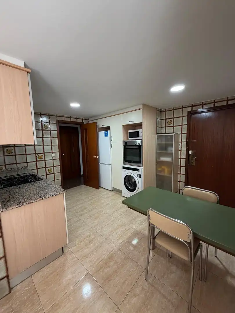 Wohnung mit Aufzug zur Miete in Quatre Carreres, imagen 24