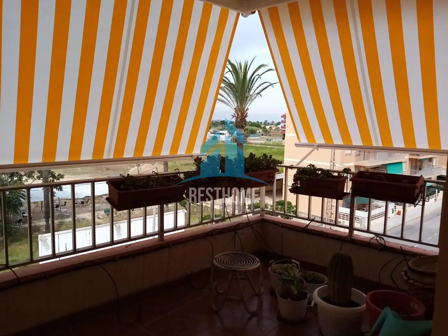 Exterior view of Flat for rent in Tavernes de la Valldigna  with Air Conditioner, Heating and Terrace