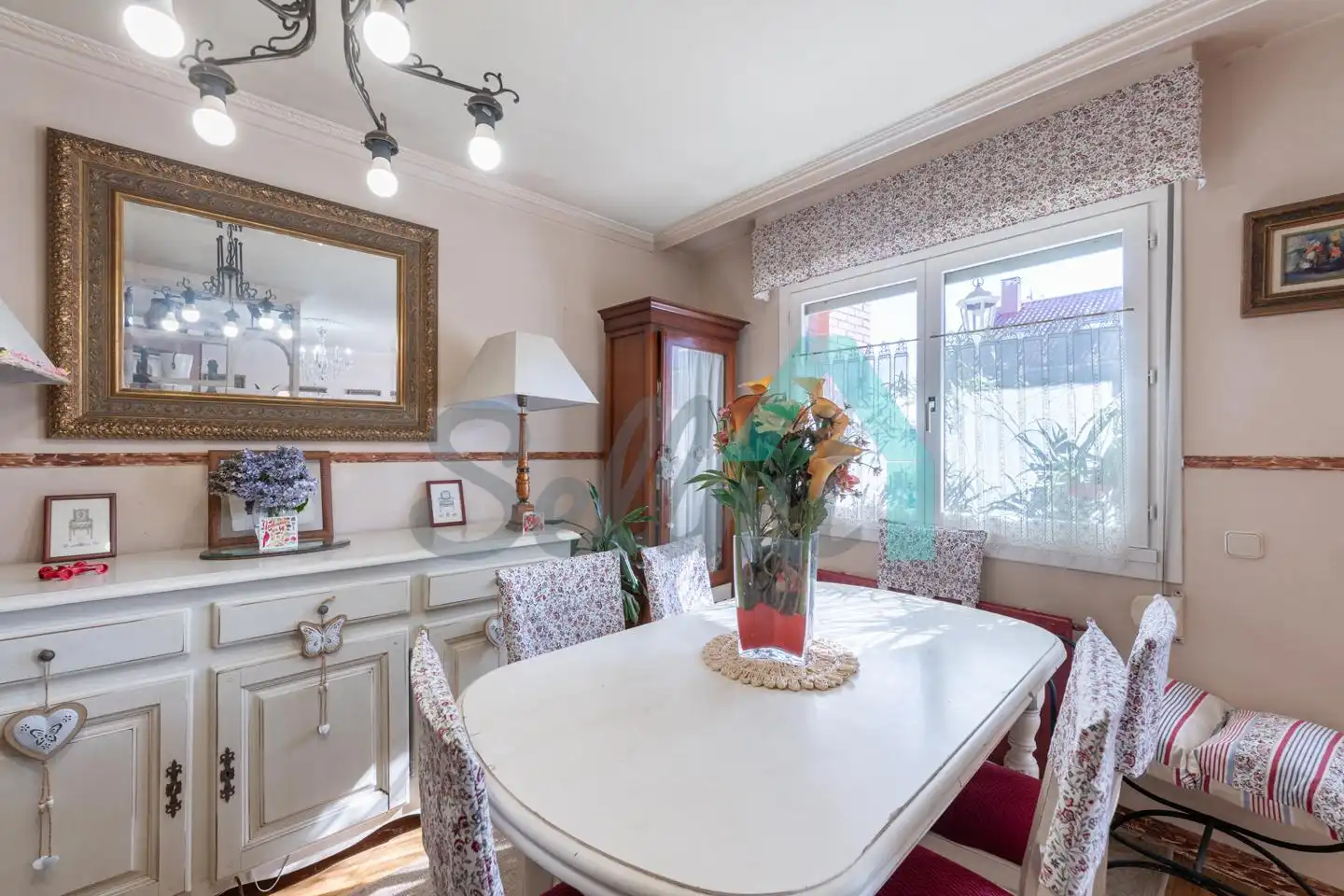 Esszimmer von Wohnung zur untervermieten in Siero mit Heizung, Privatgarten und Parkett