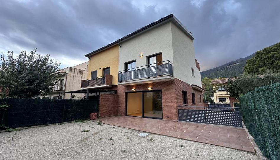 Foto 1 de Casa adosada en venda a Gualba, Barcelona