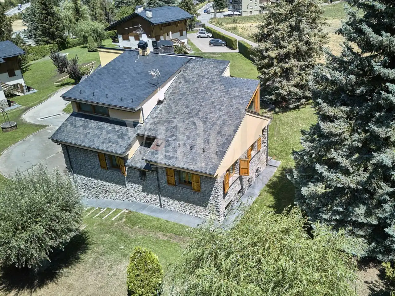 Exterior view of Houses for sale in Alp  with Heating and Parquet flooring