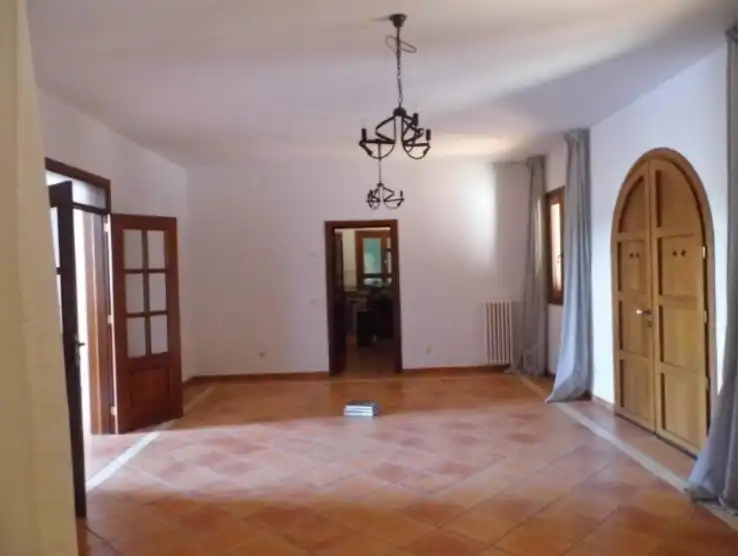 Houses for sale in Es Llombards