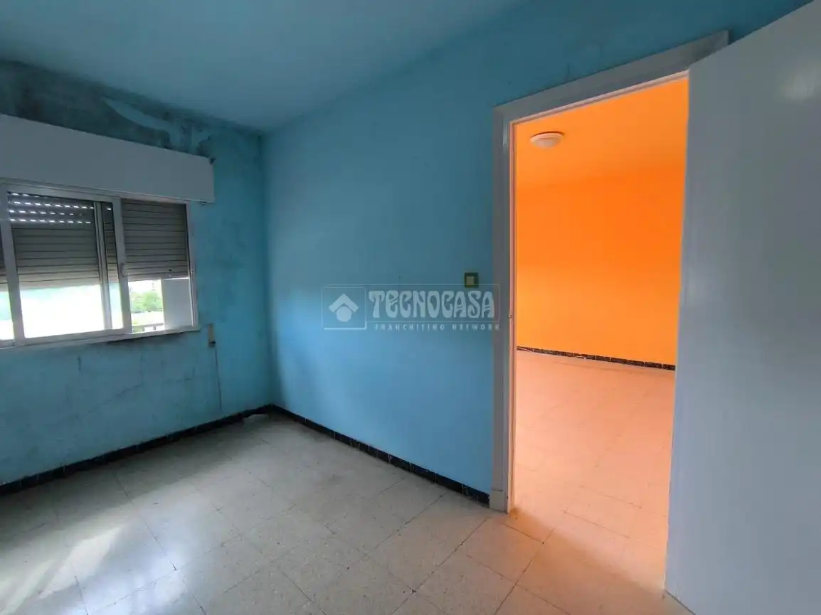 Piso en venta en Huelva con Balcón