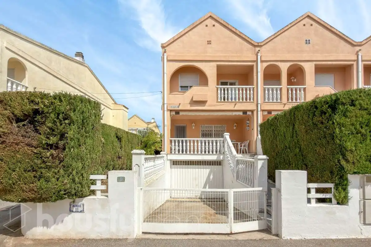 Exterior view of Detached homes for rent in Benicasim / Benicàssim  with Air Conditioner, Heating and Terrace