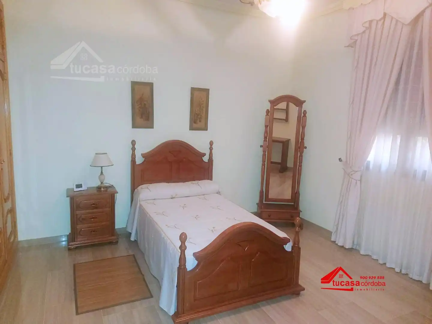Bedroom of Duplexes for sale in El Carpio  with Air Conditioner and Furnished