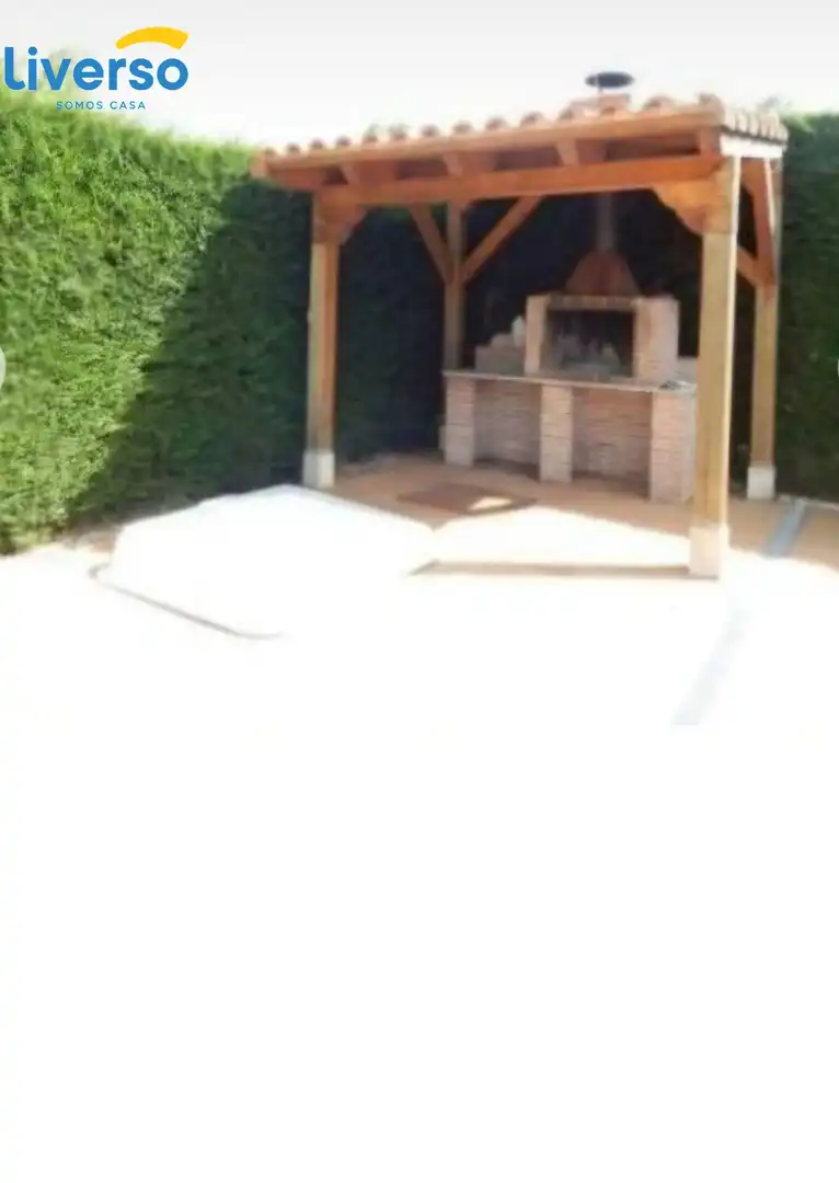 Terraza de Casa o chalet en venta en Castrillo del Val con Calefacción, Parquet y Terraza