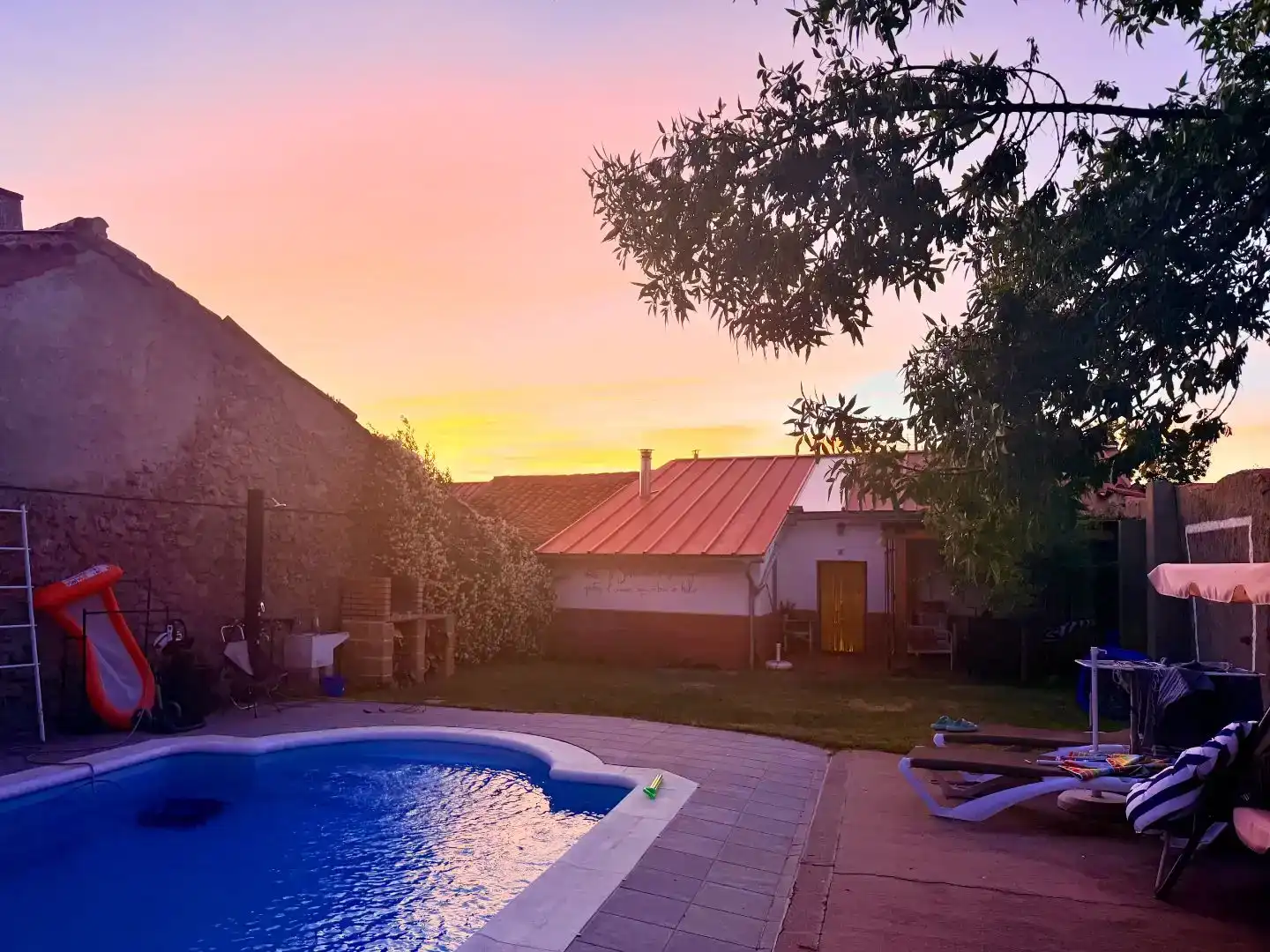 Piscina de Casa o xalet en venda en Frades de la Sierra amb Piscina