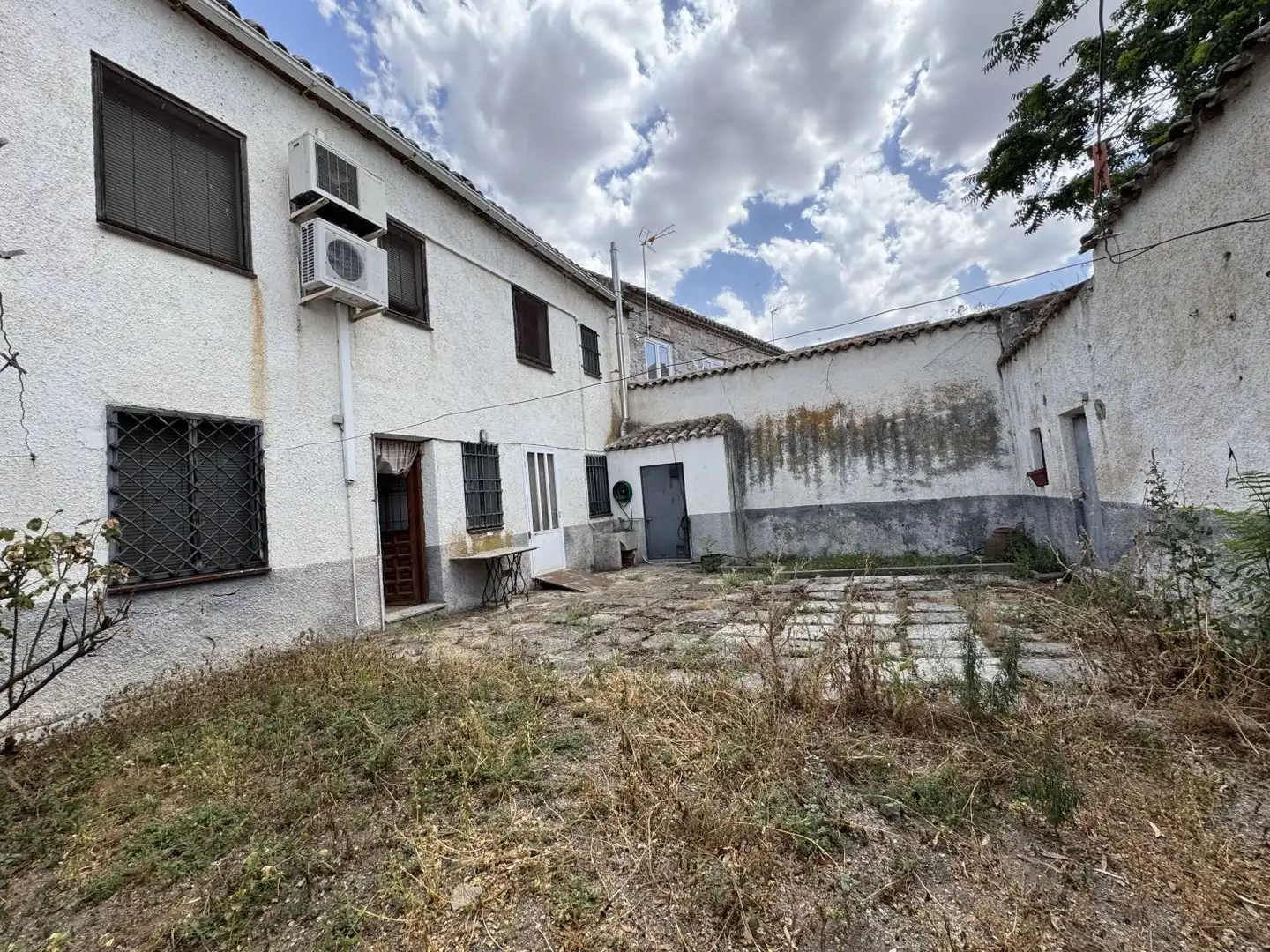 Vista exterior de Casa o xalet en venda en Las Ventas Con Peña Aguilera amb Calefacció