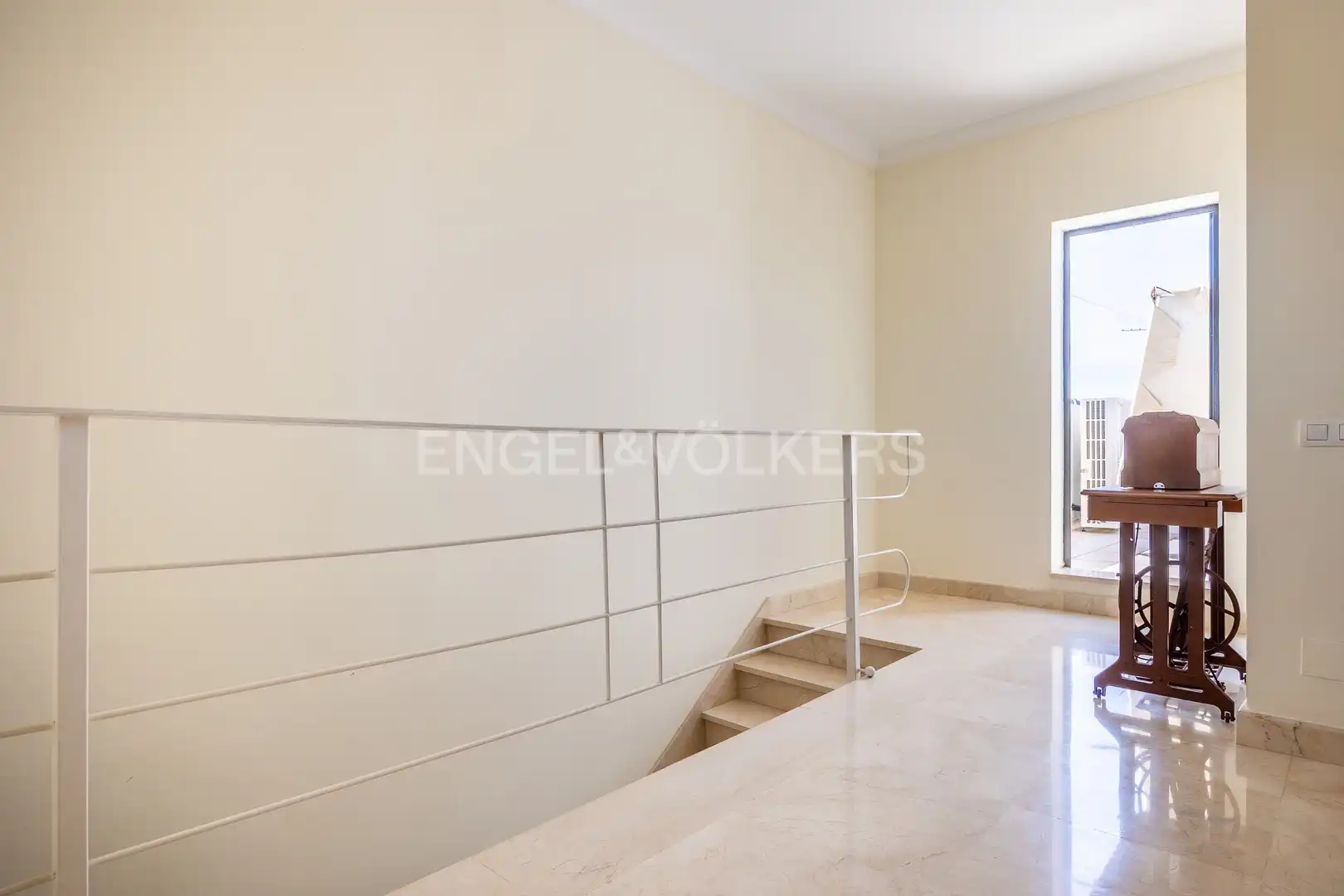 House with terrace for sale in Sanlúcar la Mayor, imagen 45