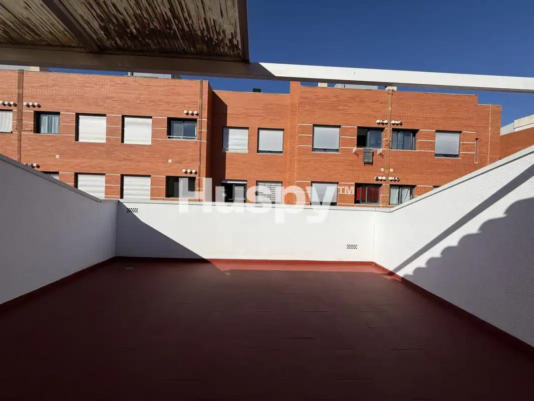 Terrassa de Casa adosada en venda en Norte