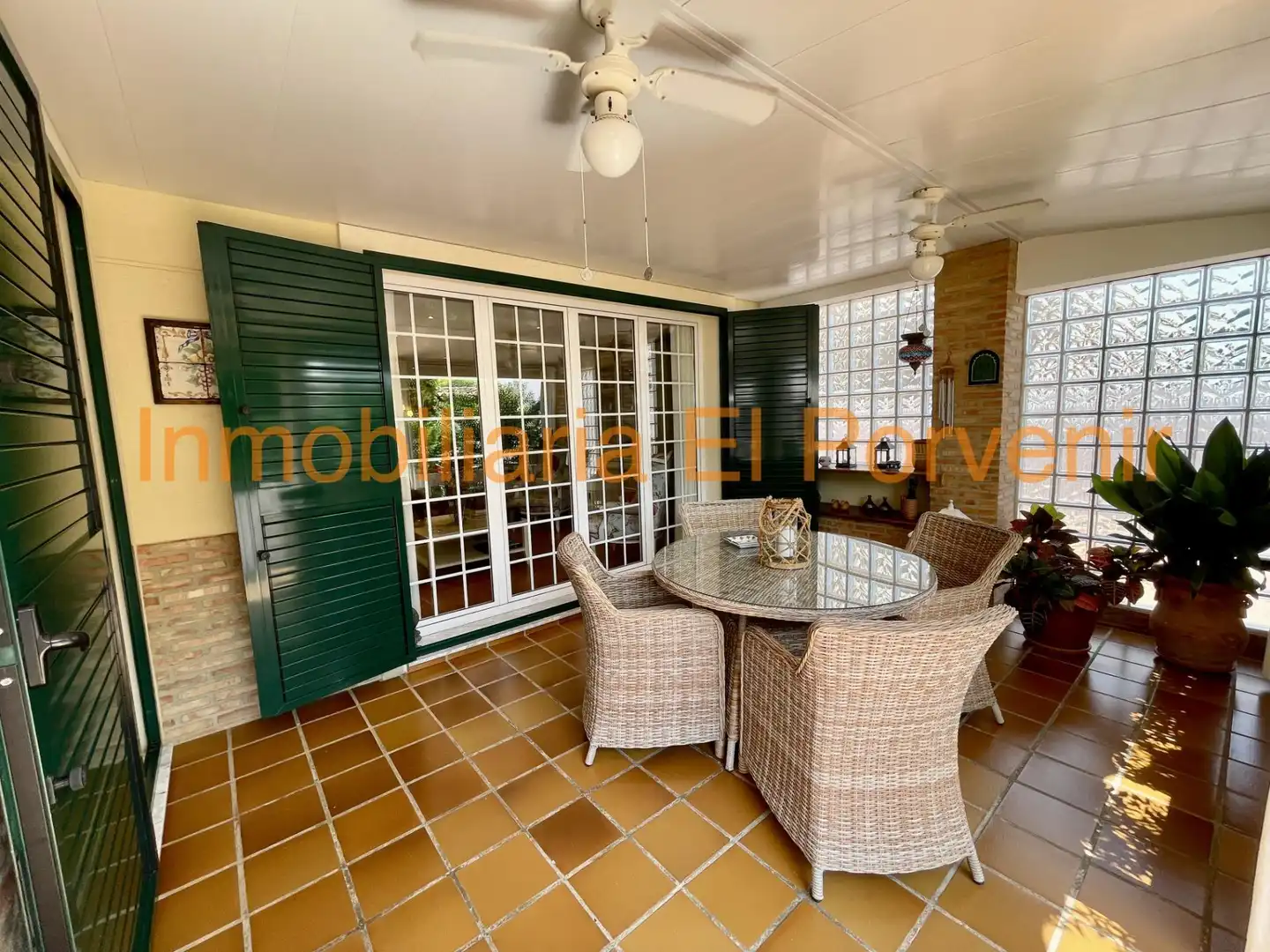Vista exterior de Casa o chalet en venta en Torrent con Aire acondicionado, Calefacción y Jardín privado