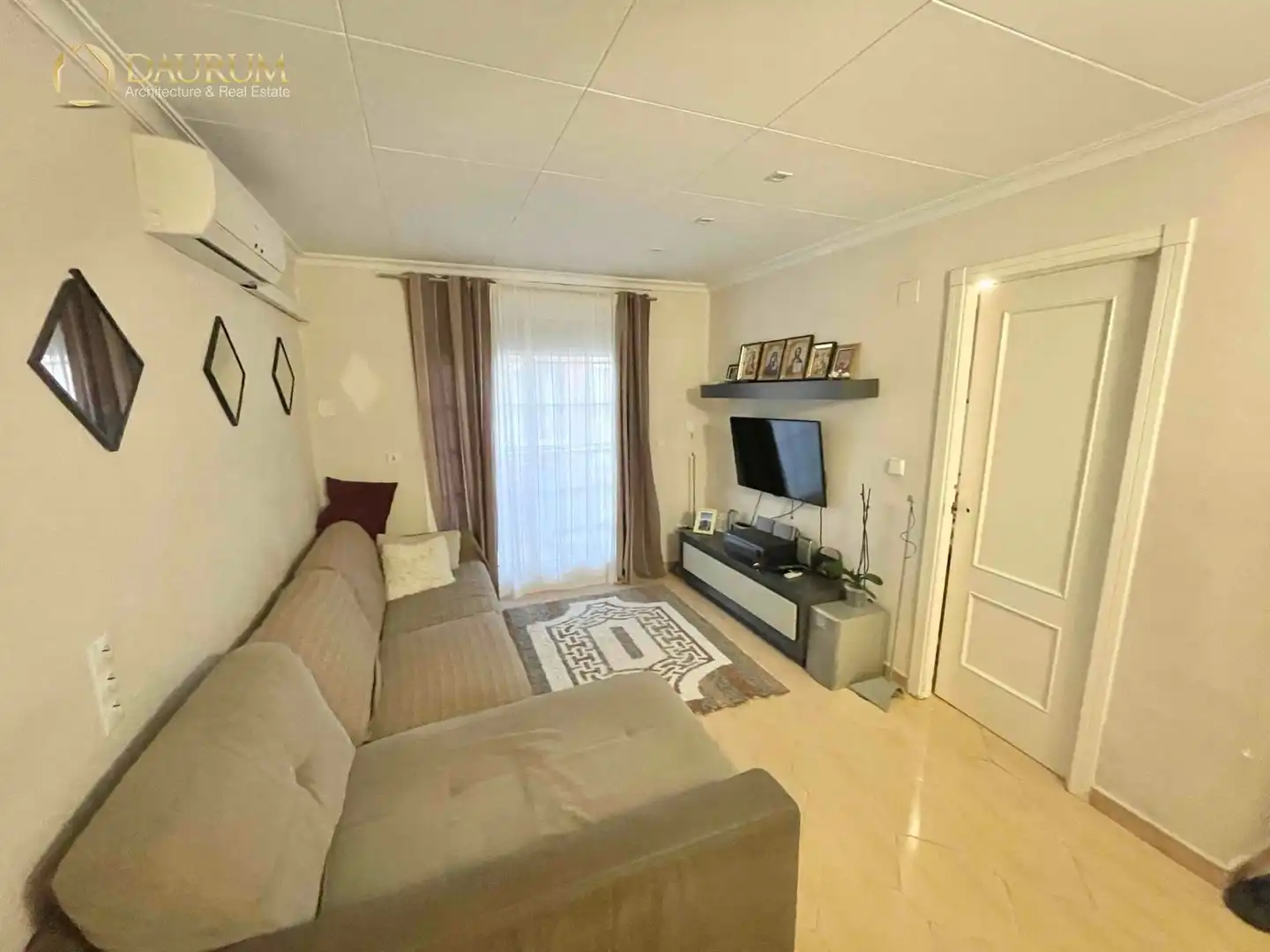 Sala de estar de Piso en venta en Albalat dels Sorells con Aire acondicionado, Terraza y Amueblado