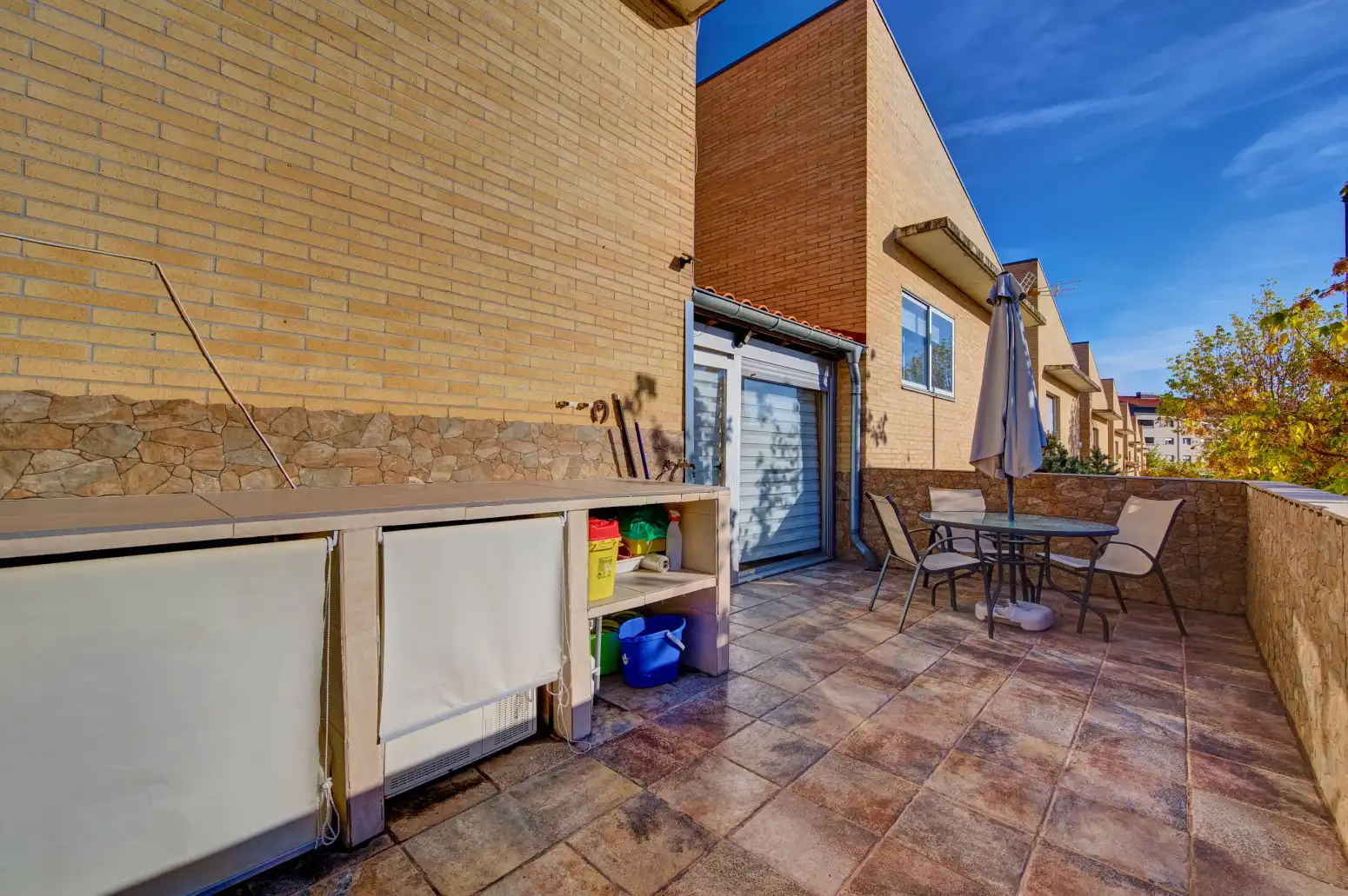 Terrace of Detached homes for sale in Beriáin, Navarra