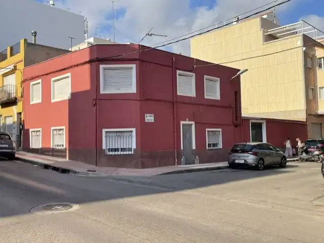 Adosado en venta en Carrer Santa Rita
