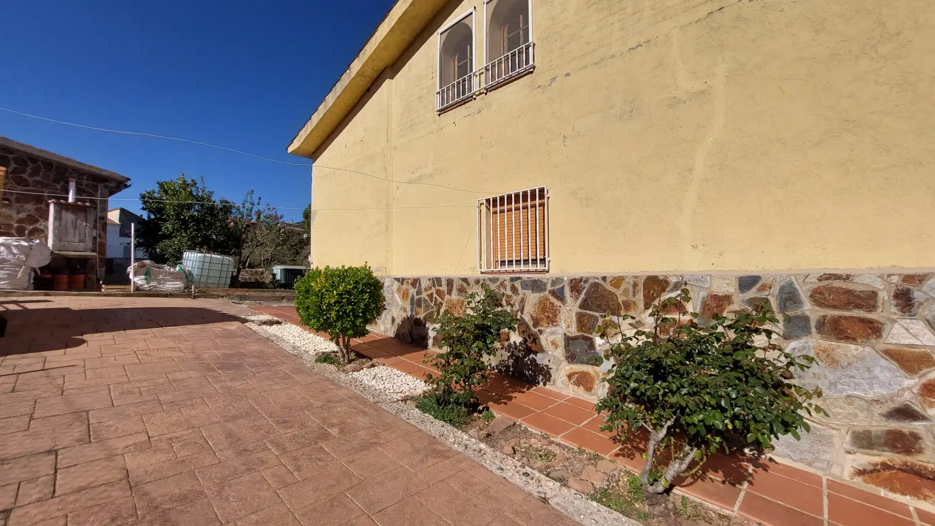 Vista exterior de Casa o xalet en venda en Sant Llorenç Savall amb Calefacció, Jardí privat i Terrassa