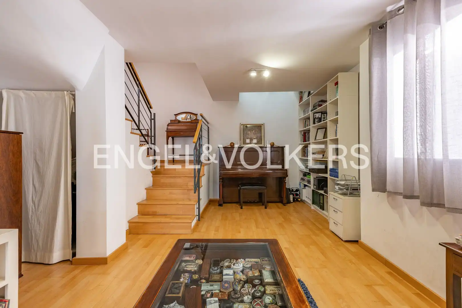 Piso en venta en Barcelona con Aire acondicionado, Calefacción y Parquet