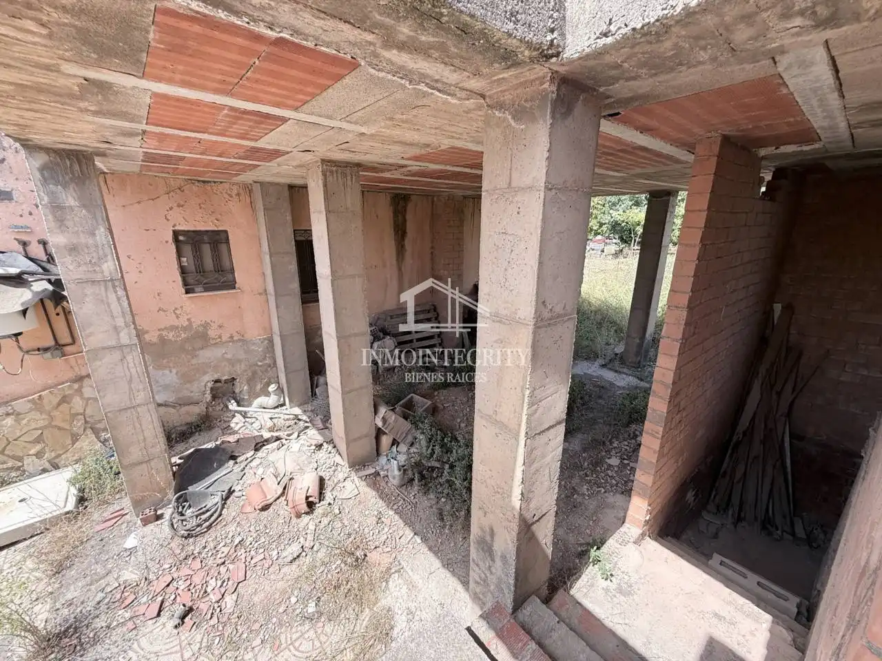 Casa o chalet en venta en L'Alcora con Jardín privado, Terraza y Amueblado