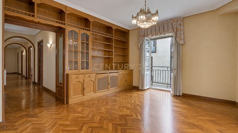 Foto 4 de Piso en venta en Fermin Calbeton Kalea, 6, Irun, Spain, 6, Centro - Mendibil - Santiago, Irun