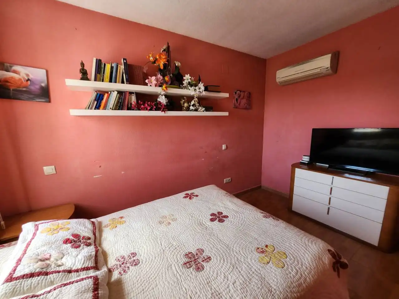 Bedroom of Houses for sale in Galápagos  with Air Conditioner, Heating and Private garden