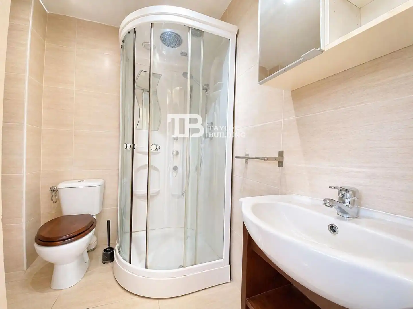 Baño de Piso en venta en  Palma de Mallorca con Terraza, Piscina y Balcón