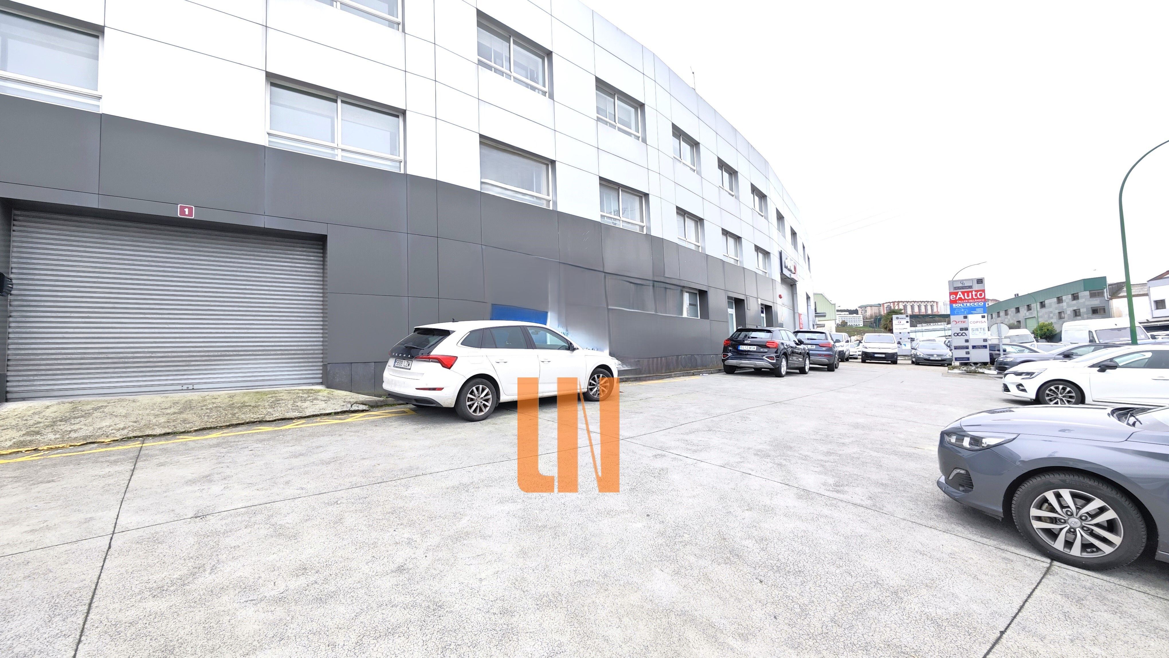 Exterior view of Office to rent in A Coruña Capital   with Heating, Furnished and Internet