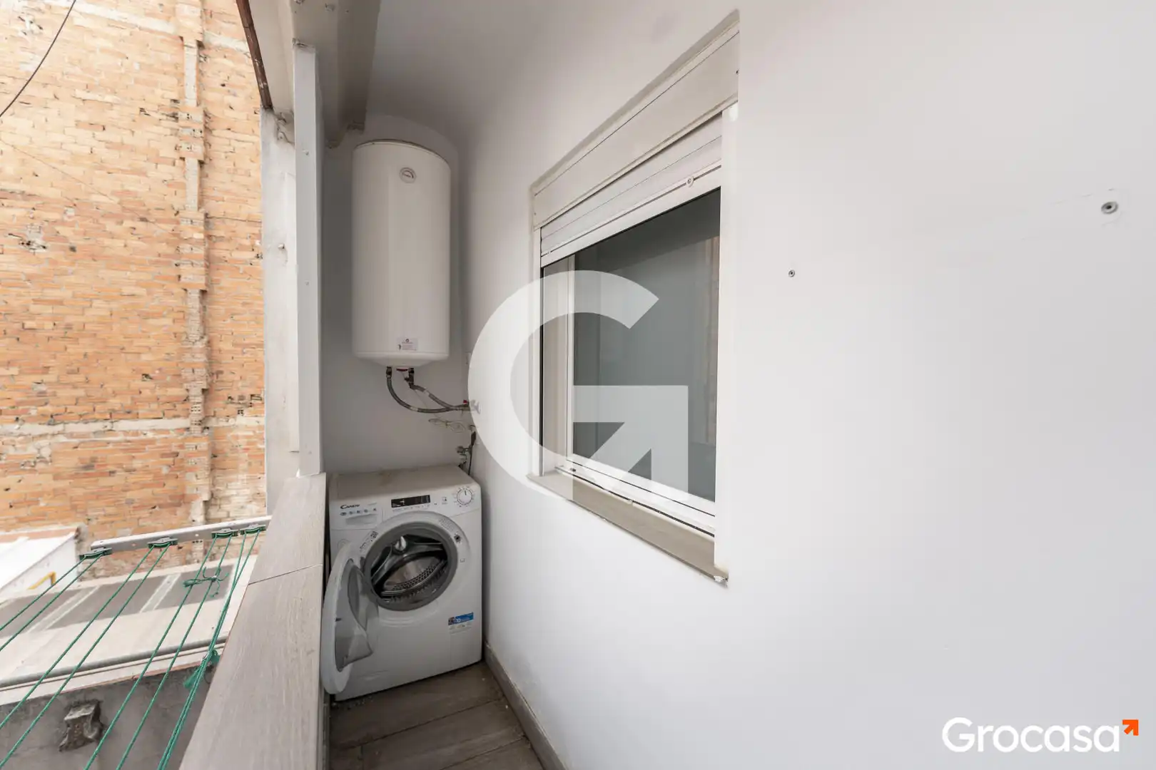 Terraza de Piso en venta en L'Hospitalet de Llobregat con Aire acondicionado, Calefacción y Horno