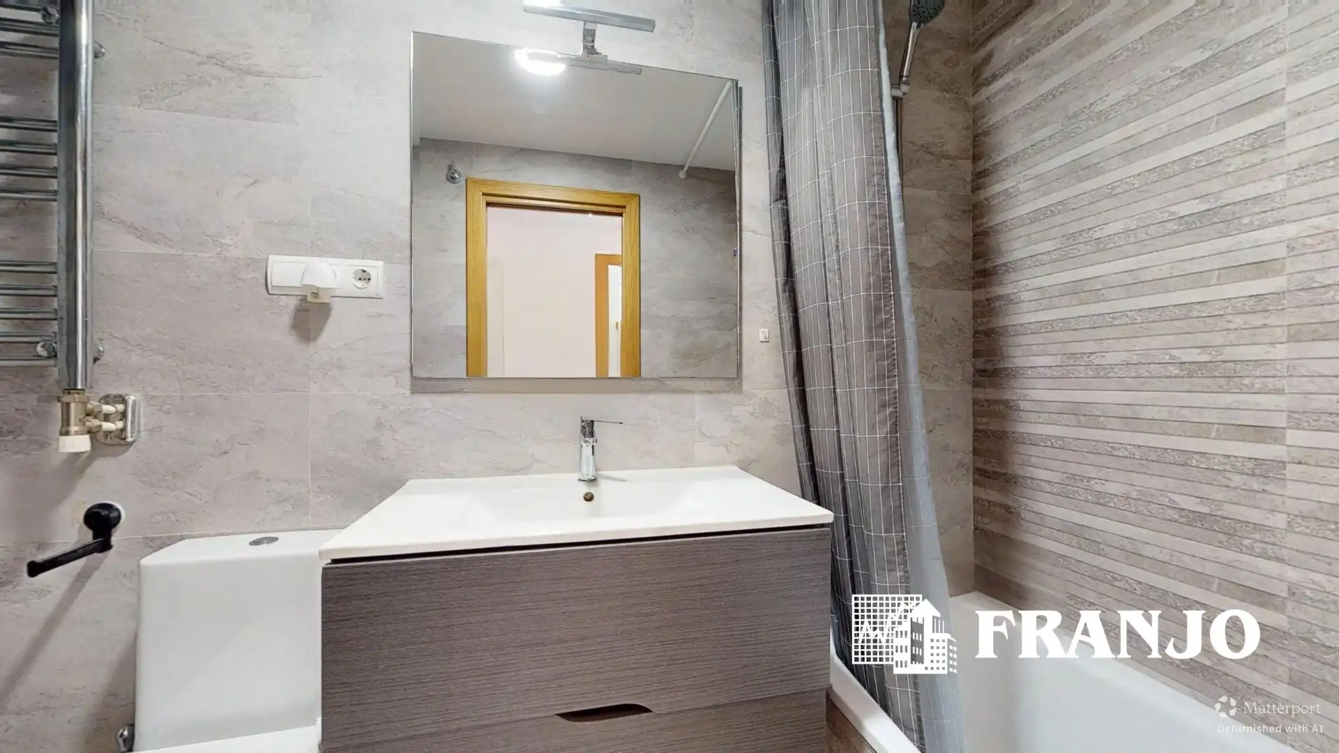 Baño de Piso en venta en Barberà del Vallès con Aire acondicionado, Calefacción y Trastero