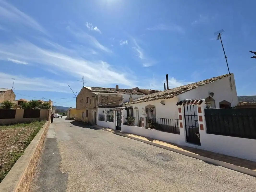 Villa zum Verkauf in Hondón de las Nieves / El Fondó de les Neus, imagen 23