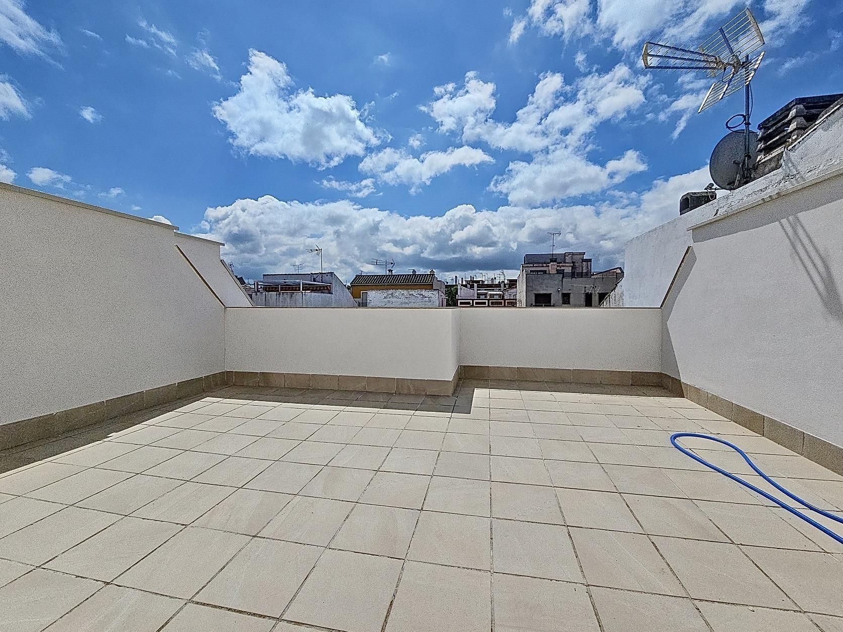 Terrace of Single-family semi-detached for sale in  Córdoba Capital  with Air Conditioner, Heating and Terrace