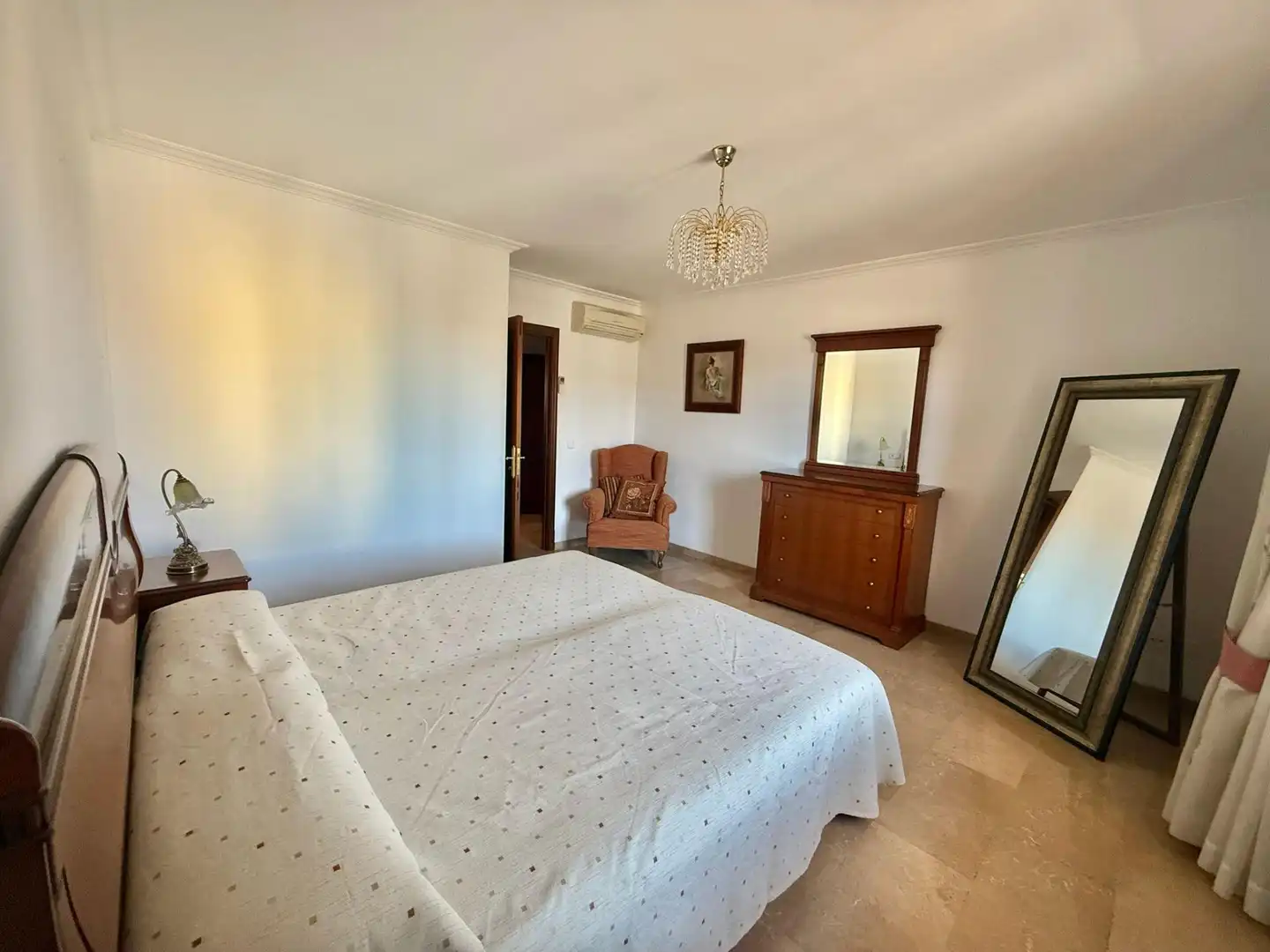 Dormitori de Casa o xalet de lloguer en  Palma de Mallorca amb Aire condicionat, Terrassa i Balcó