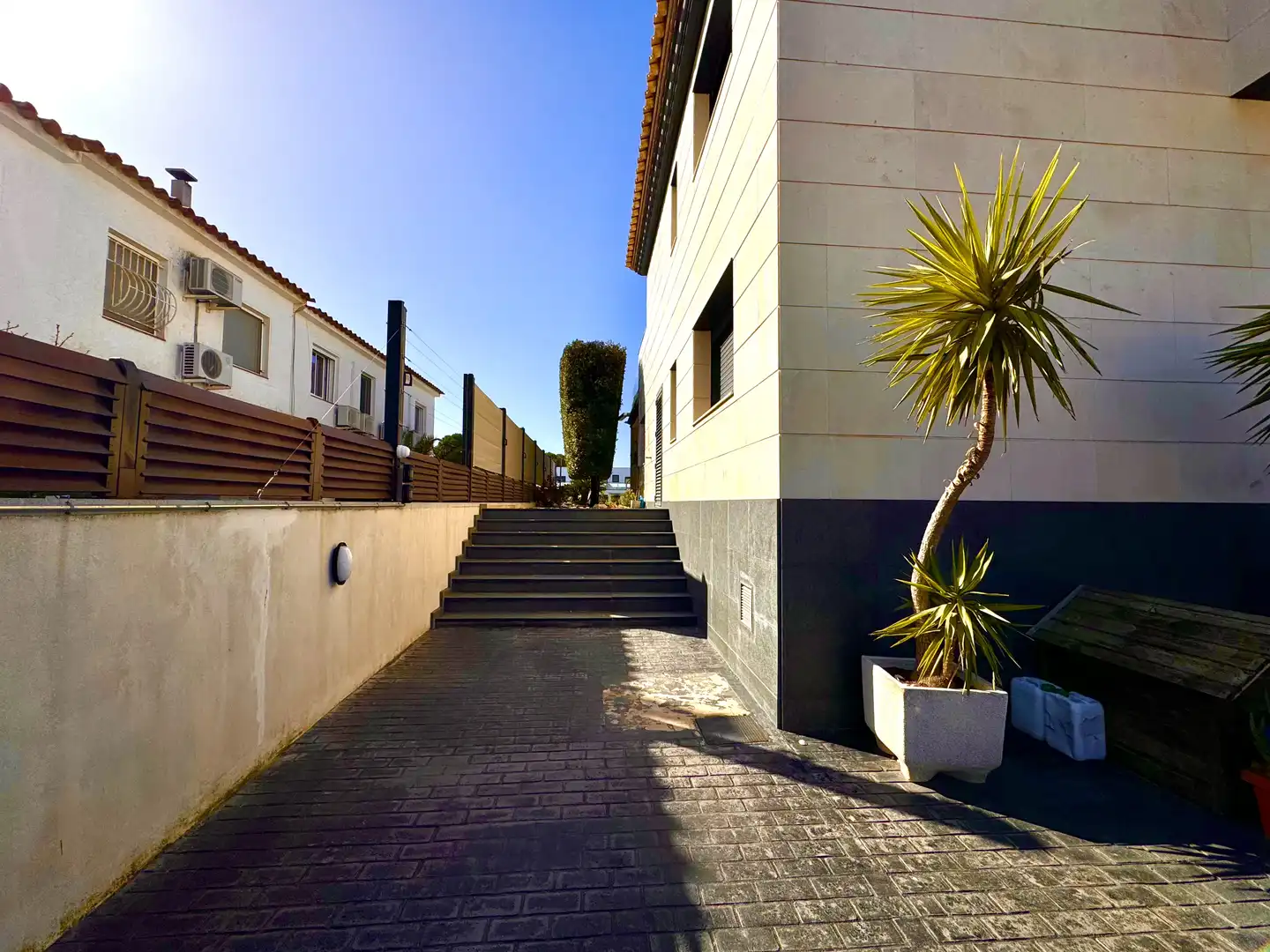 Exterior view of Houses for sale in Roses  with Heating, Terrace and Storage room