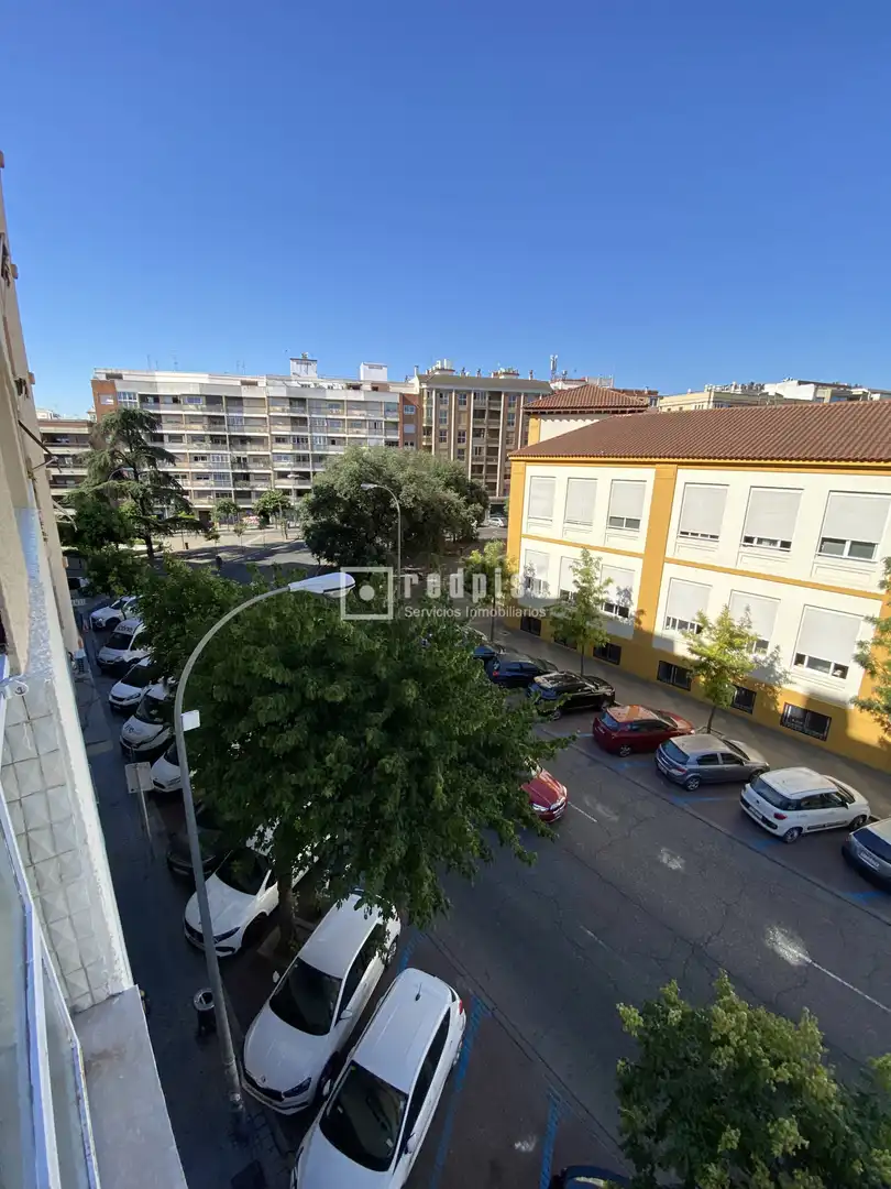 Piso con ascensor en alquiler en de Colón, imagen 8