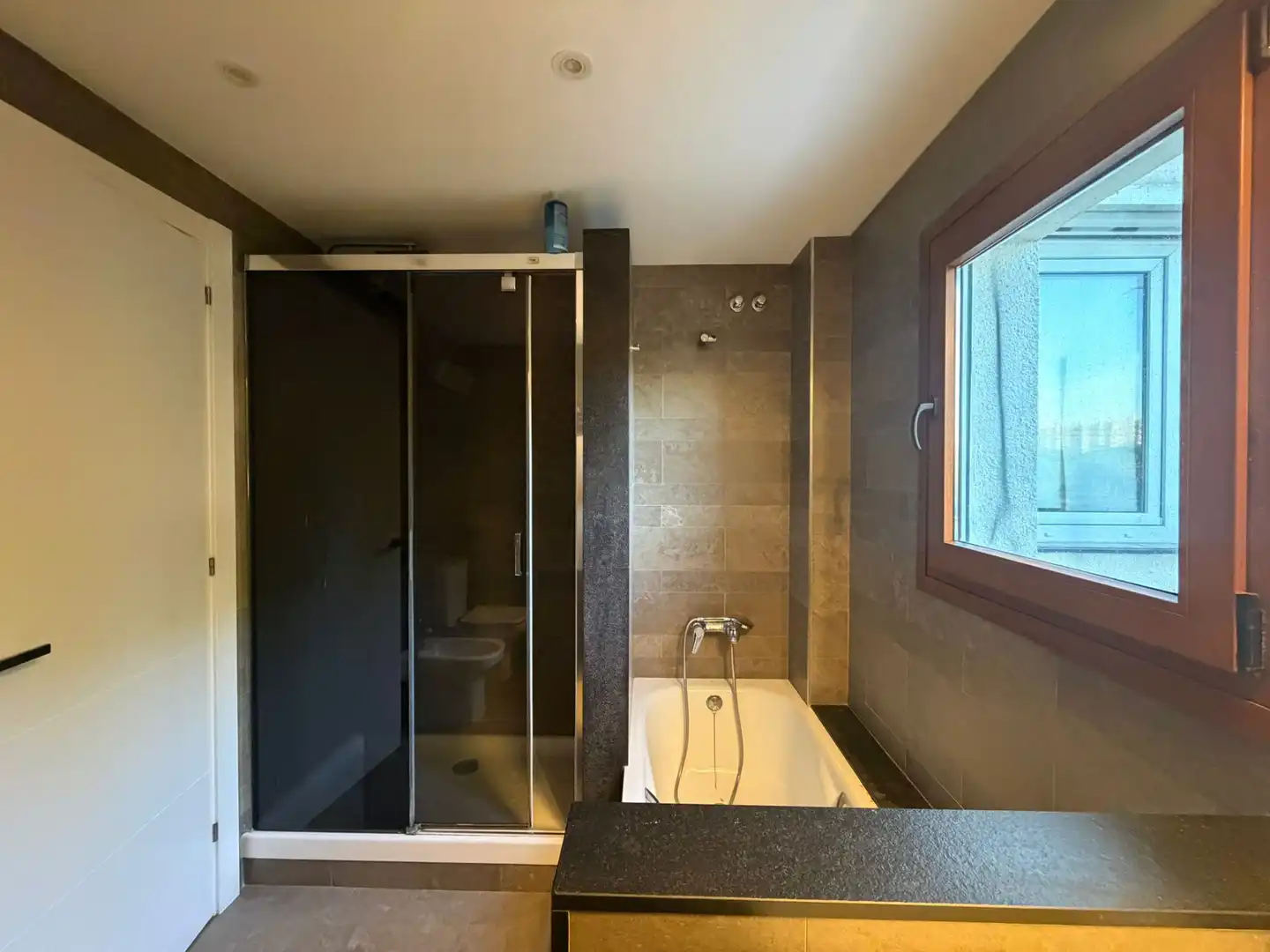 Badezimmer von Wohnung zur Miete in Gavà mit Heizung, Parkett und Terrasse