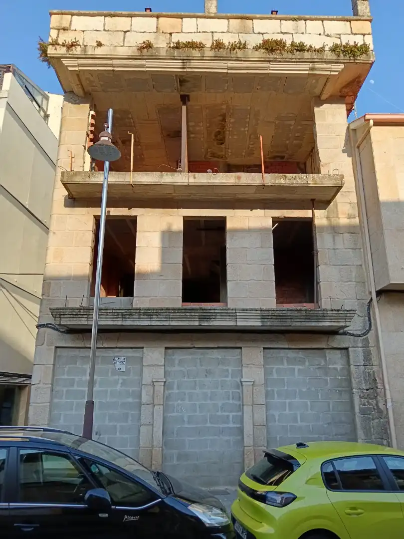 Mixt residencial en venda a Rúa Serafín Tubío, imagen 2