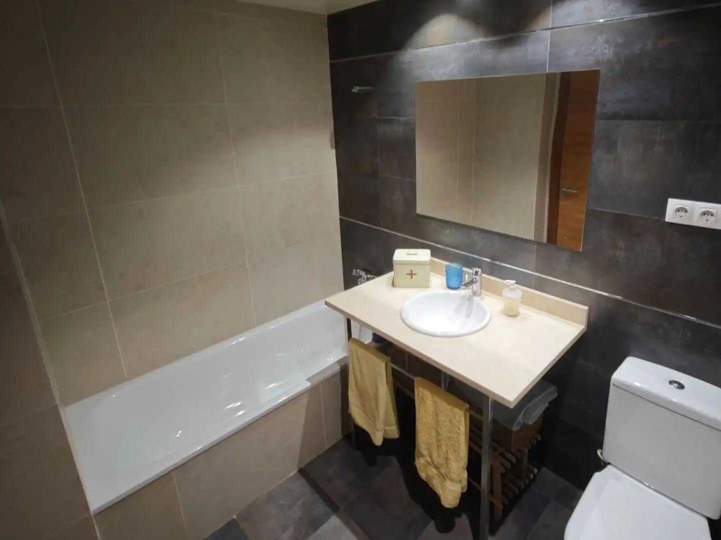 Appartamento con piscina in vendita a Carrer d'Eric R. Svensson 13, imagen 14
