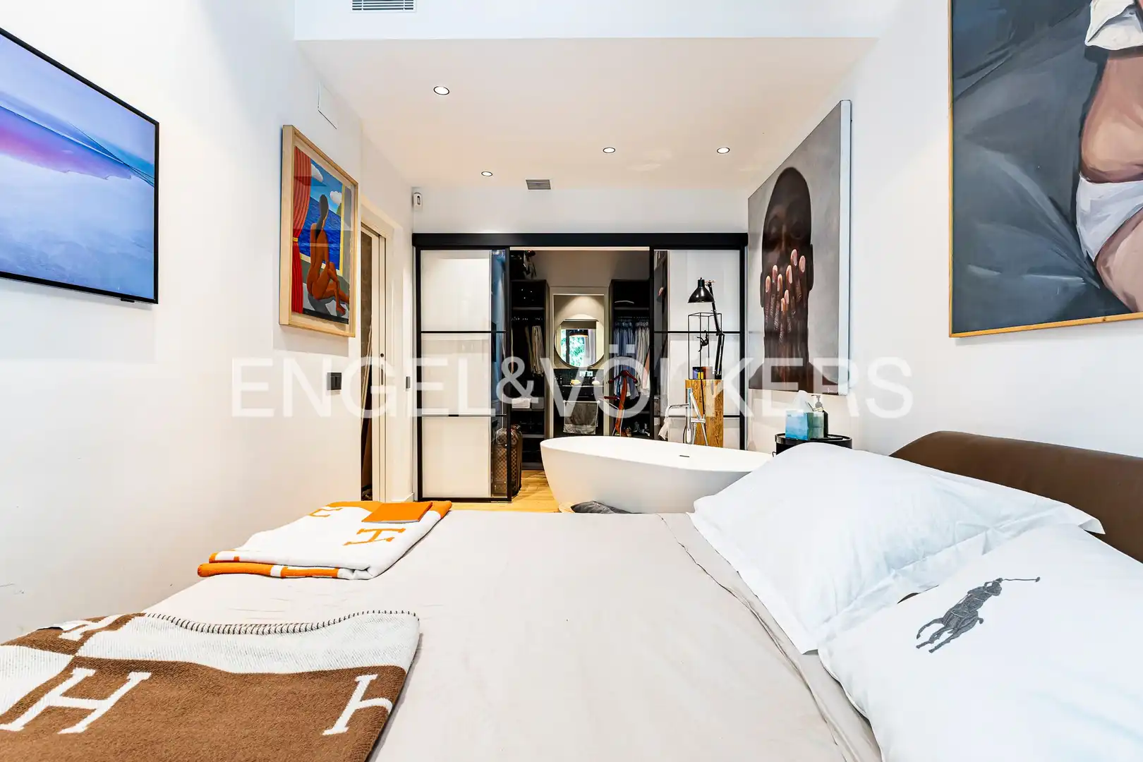 Bedroom of Flat for sale in Barcelona  with Air Conditioner, Heating and Swimming Pool