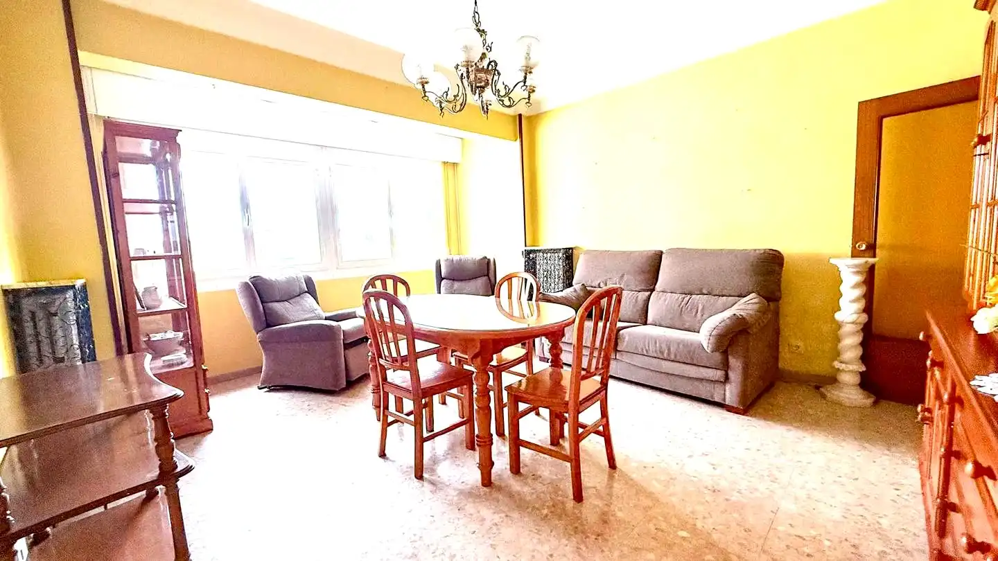 Living room of Flat for sale in  Logroño  with Heating and Balcony