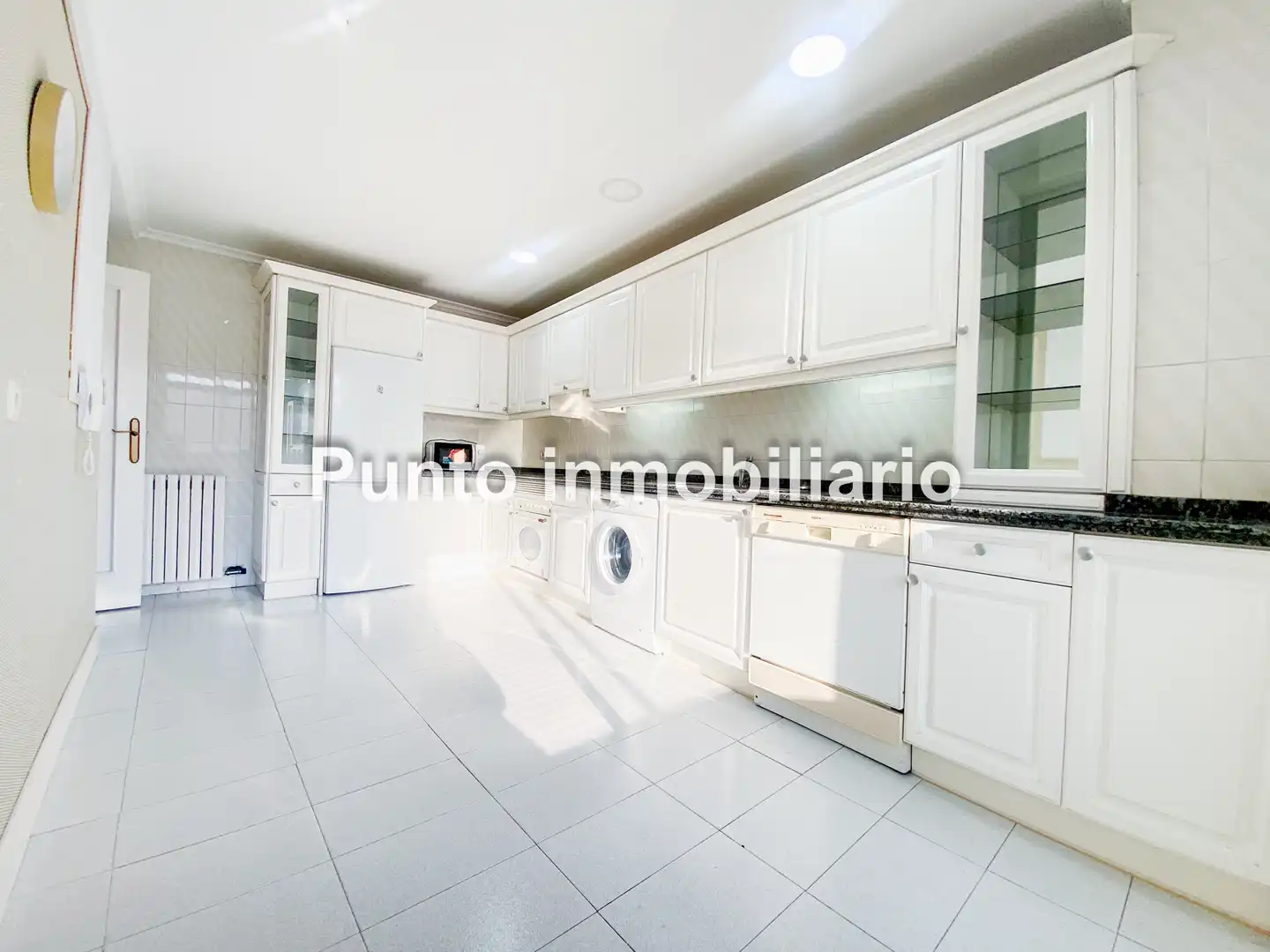 Cocina de Piso de alquiler en Valladolid con Aire acondicionado, Calefacción y Parquet