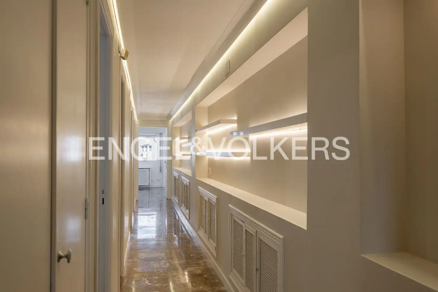 Piso de alquiler en Valencia con Aire acondicionado, Calefacción y Terraza