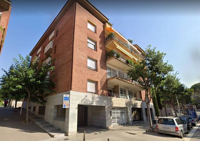 Local comercial en Venta en C/ Pere Quart en Centre - Can Nadal