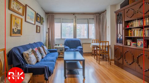 Foto 4 de Pis en venda a Apóstol Santiago, Madrid Capital