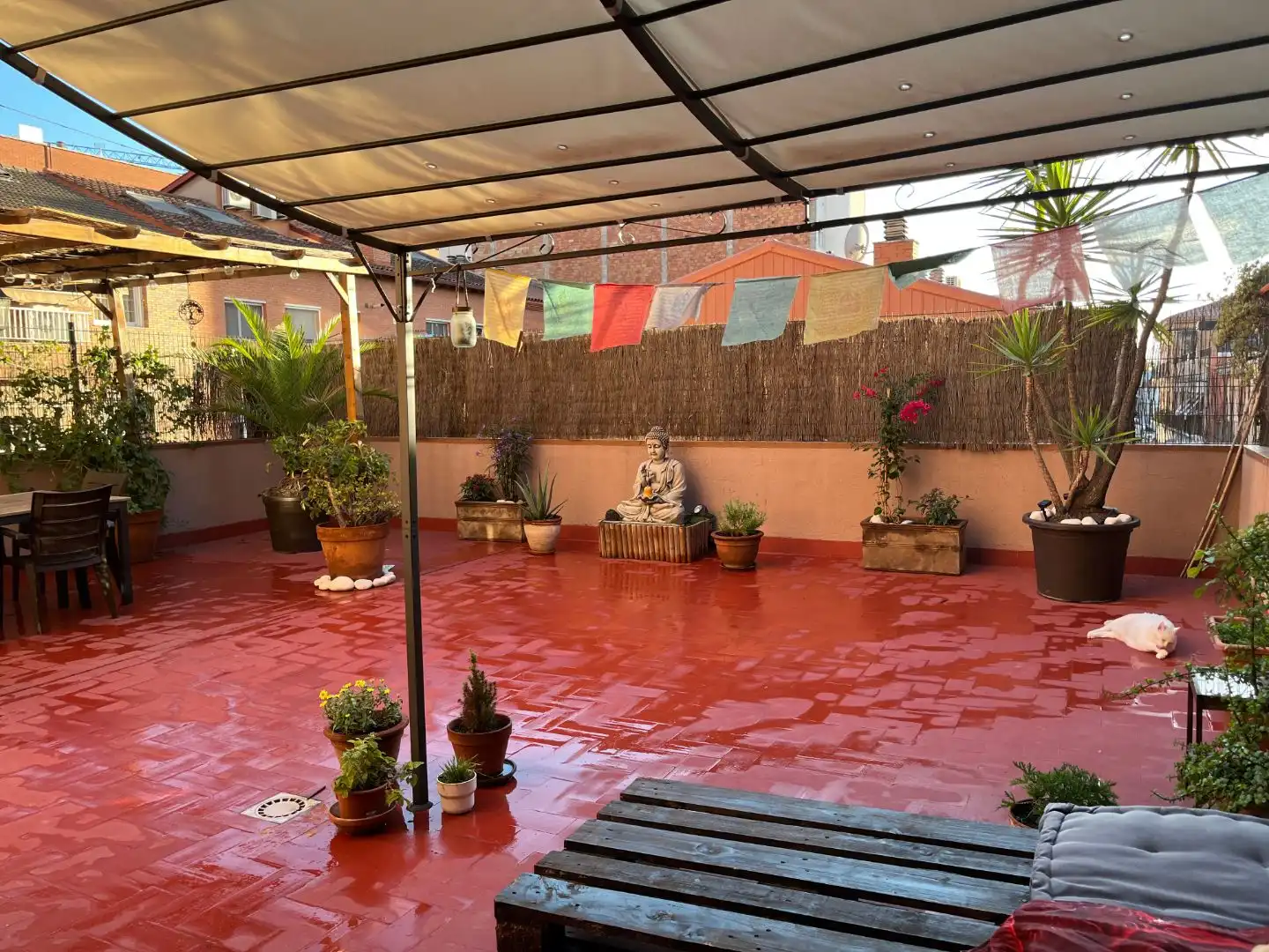 Terraza de Piso en venta en Cornellà de Llobregat con Aire acondicionado y Terraza