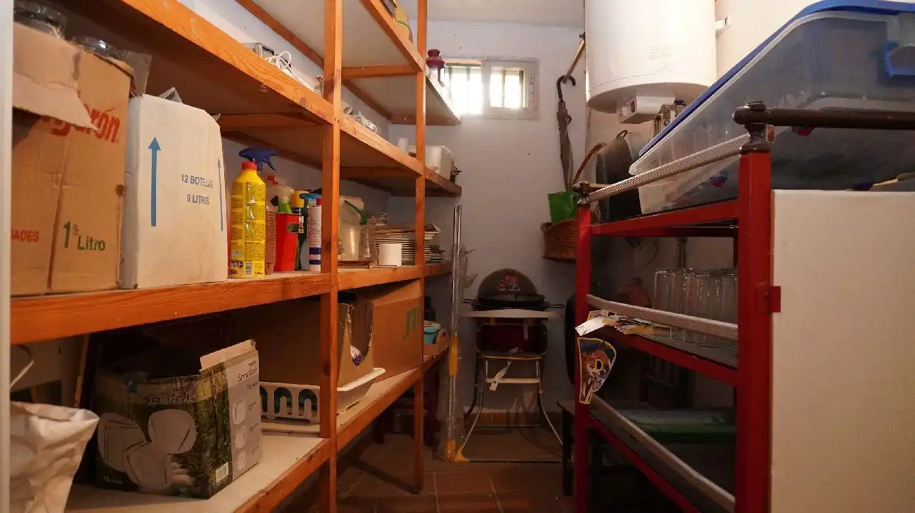 Finca rústica en venta en Motril con Terraza, Piscina y Amueblado