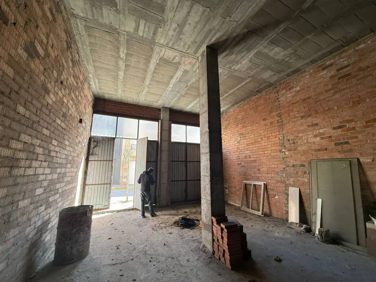 Fabrikhallen zur Miete in Tàrrega