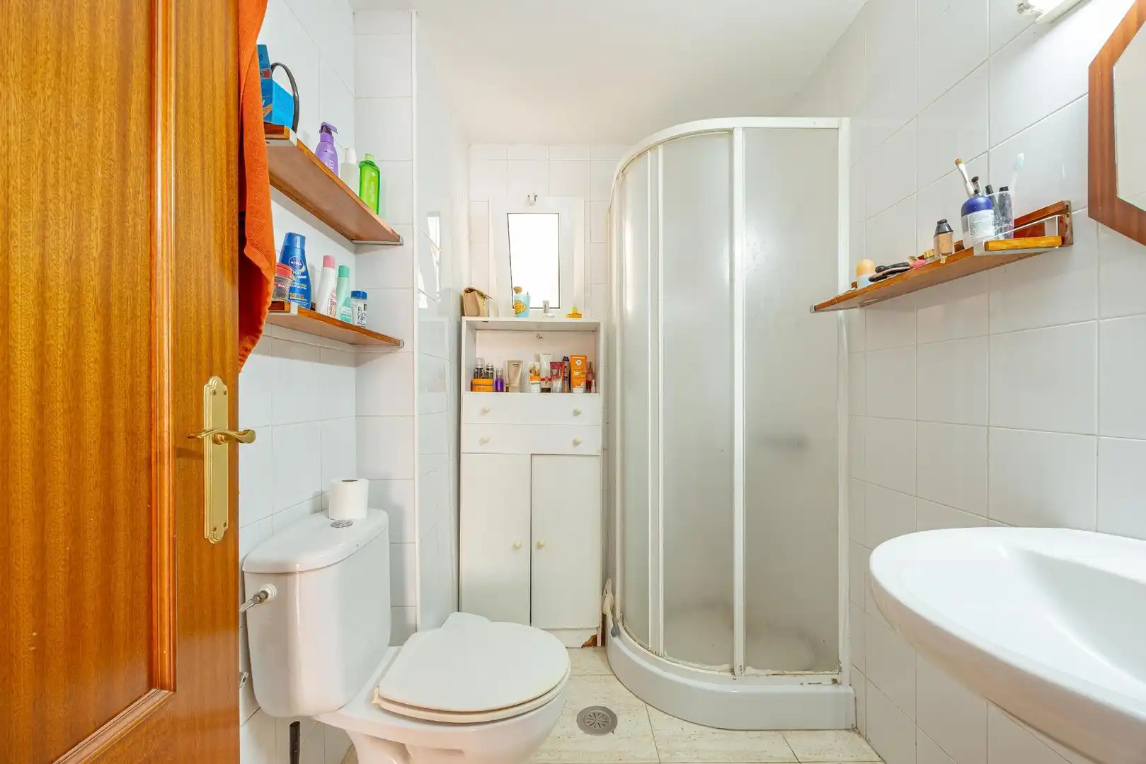 Baño de Piso en venta en San Bartolomé de Tirajana con Amueblado