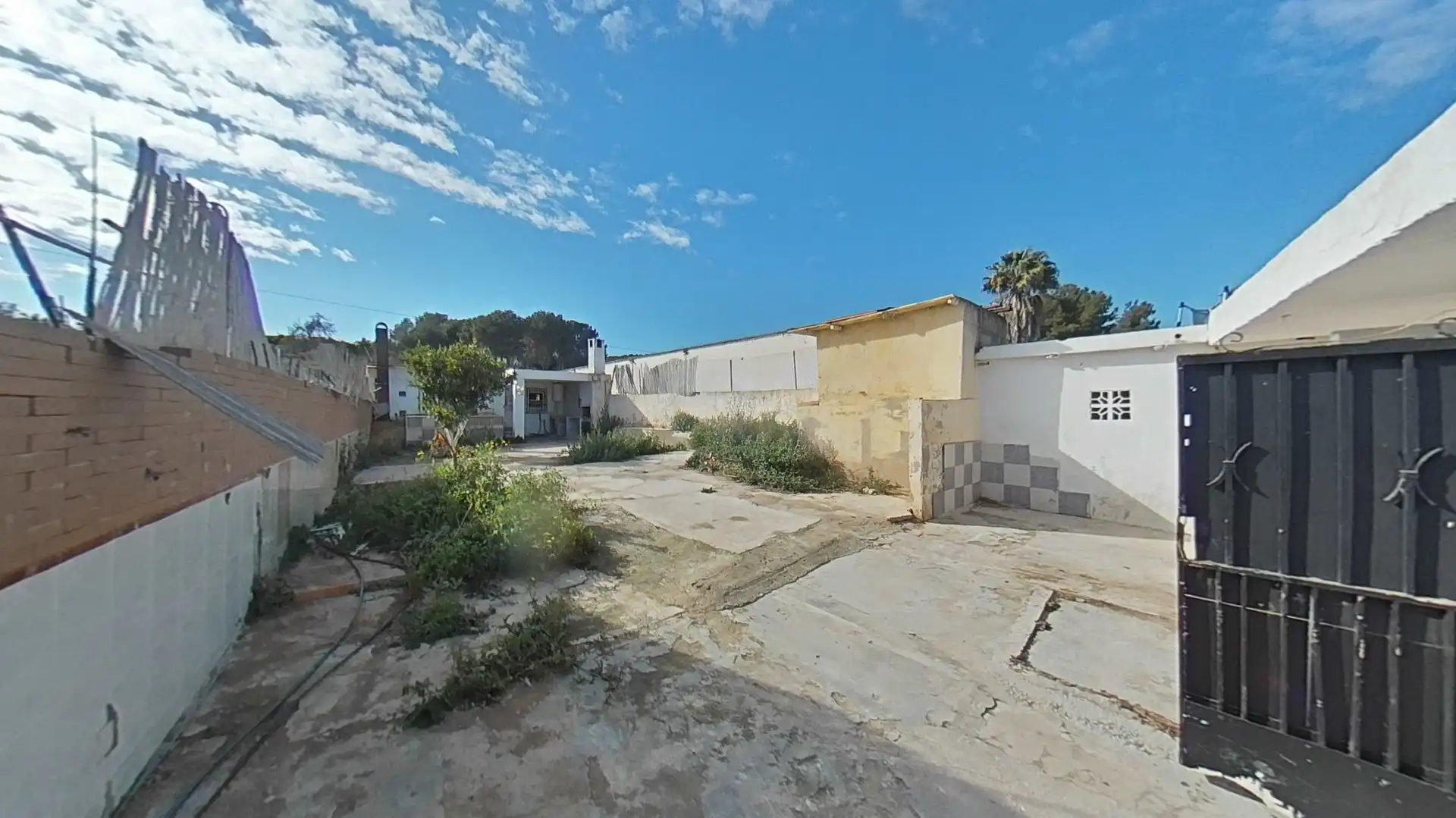 Casa o chalet en venta en Vilanova i la Geltrú con Jardín privado