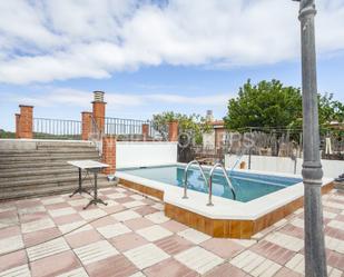 Piscina de Casa o xalet en venda en Sant Pere de Ribes amb Terrassa, Piscina i Balcó