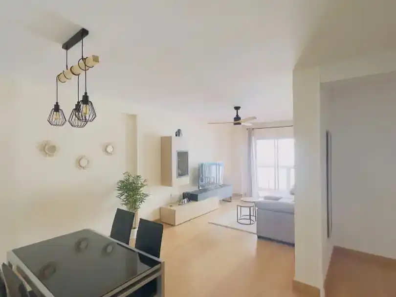 Wohnzimmer von Wohnung zur Miete in Alcalá de Henares